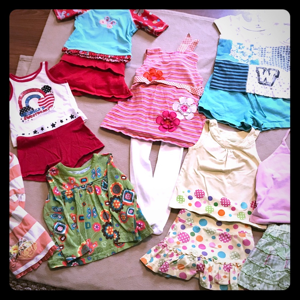 Only worn once or twice,  girls, size 24mon-3T!